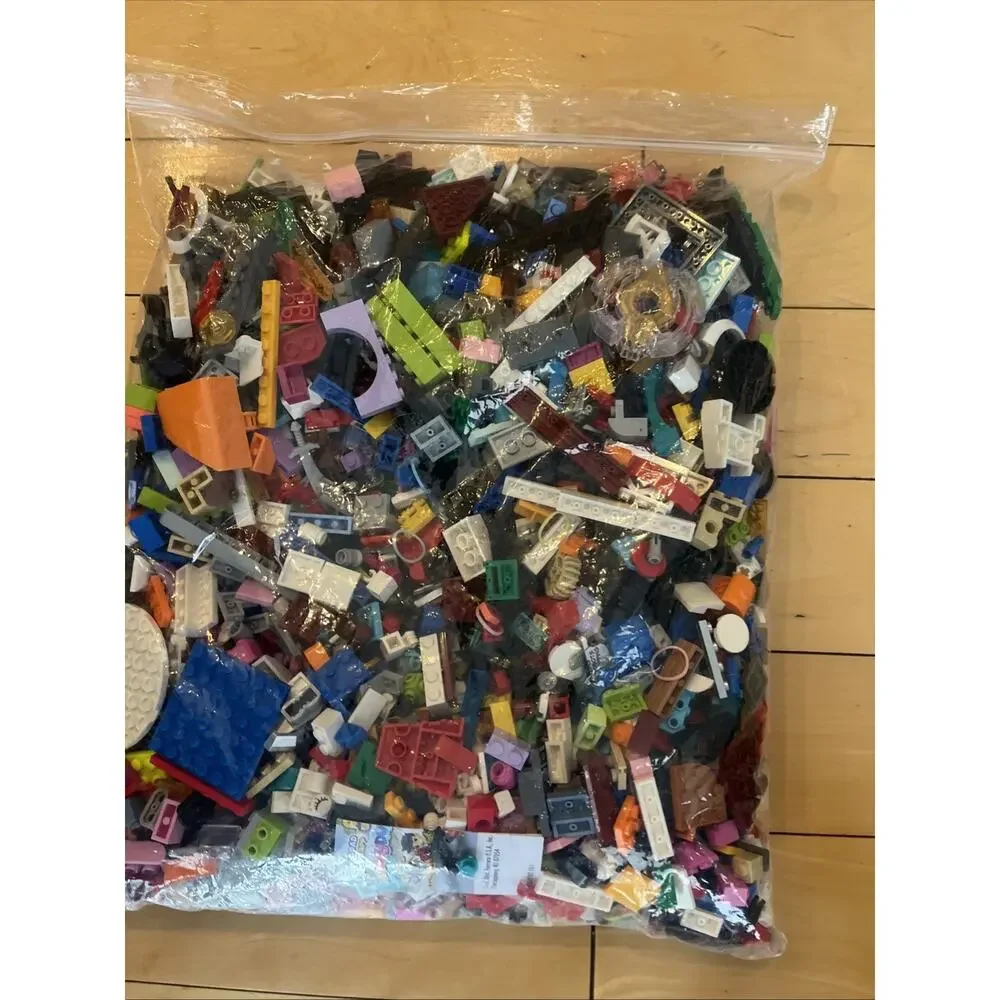 LEGO Mixed Lot 2 Lbs Cleaned And Selected Pieces